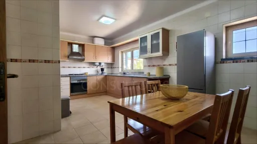 2-Bedroom + 1 Apartment in a Townhouse with a Terrace, Ocean View, Jacuzzi, and Parking!
