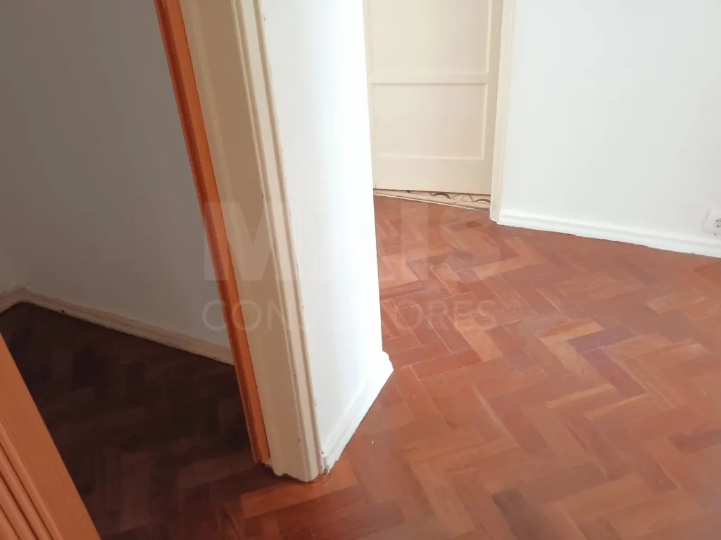 Excelente Apartamento T2 Ajuda