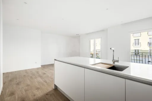 Apartamento T3 Novo com garagem -- Santa Bárbara