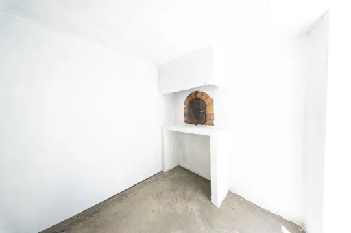 Moradia T2+1 com Garagem no Centro de Atouguia da Baleia