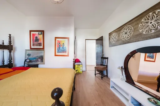 Propriedade com 7240m2 | Duas habitações | Piscina | Garagem | Anexos | Carvalhal, Bombarral