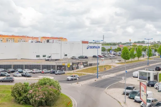 Apartamento T2 com Elevador e Parqueamento no Montijo