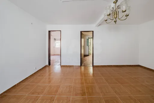 Moradia para Renovação em Ferrel