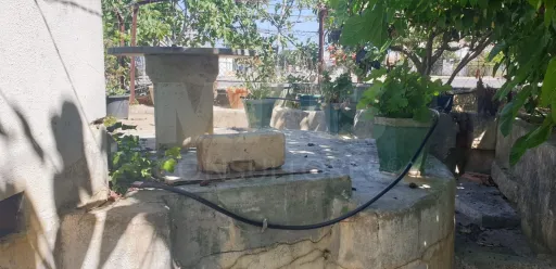Moradia no centro das Ferreiras