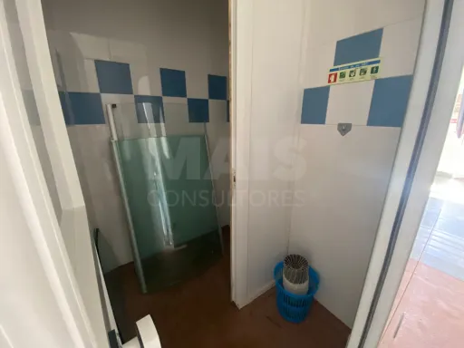 Great Shop, or Turn Into 1 Bedroom (Loures)