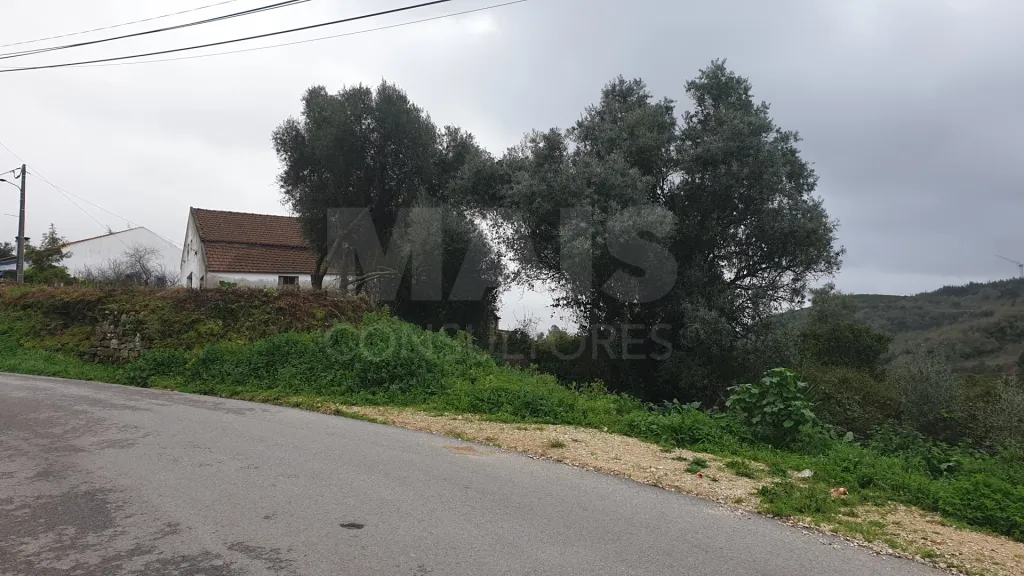 Terreno com área urbanizável