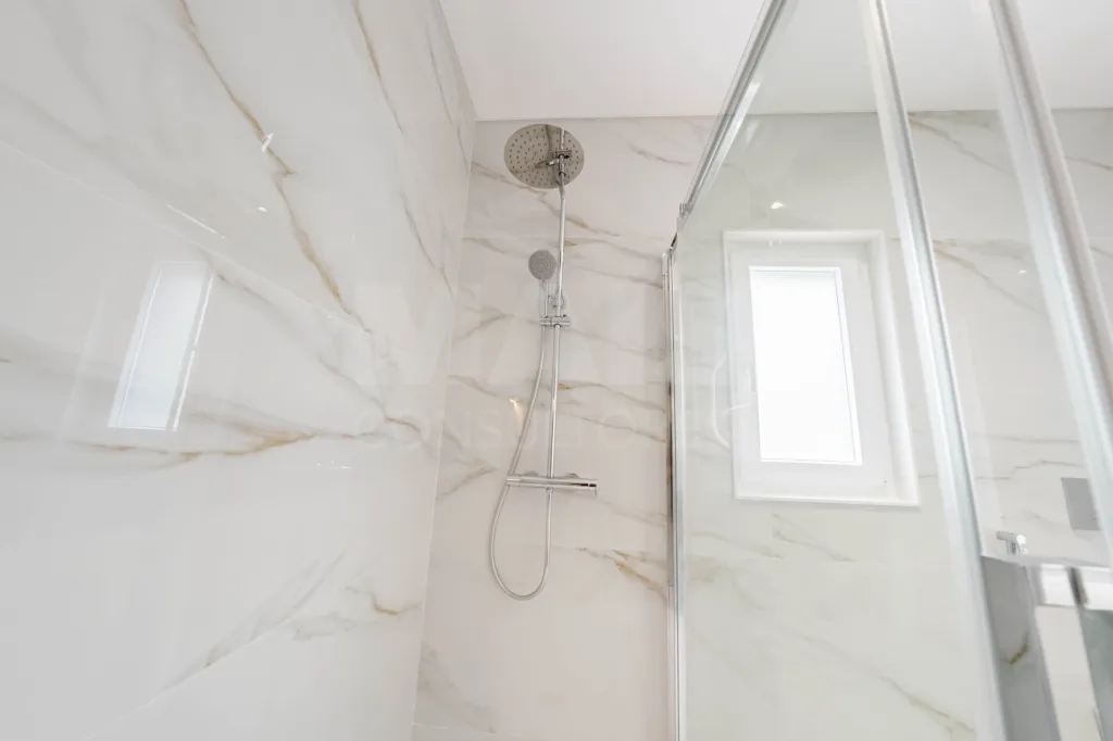 Moradia V3  moderna com piscina, vista de campo e excelente localização  Matas – Lourinhã