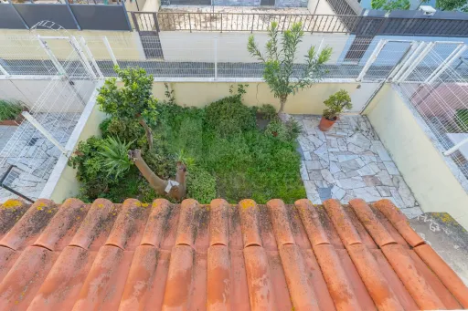 Oportunidade no Porto Alto, moradia T4+1 com 204m2 e logradouro.