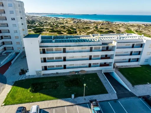 T2 na Primeira Linha do Mar do Baleal