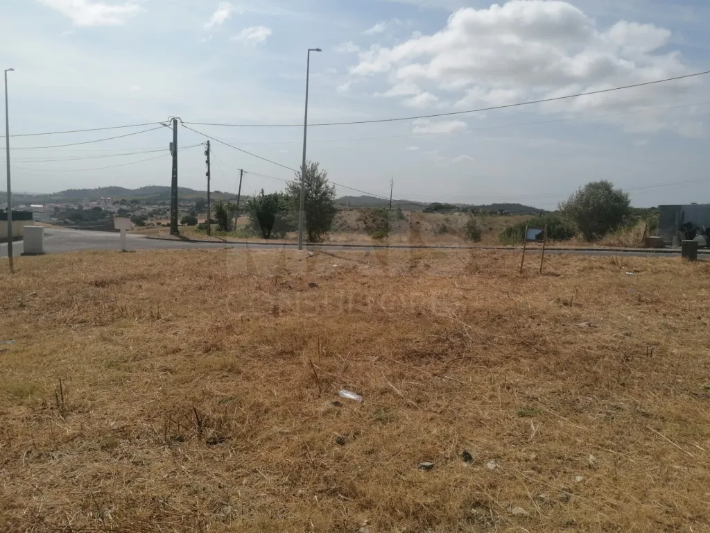 Building land in Alenquer - Urbanização das Fontaínhas