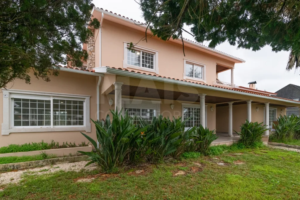 Moradia T5 Pombal Meirinhas Leiria