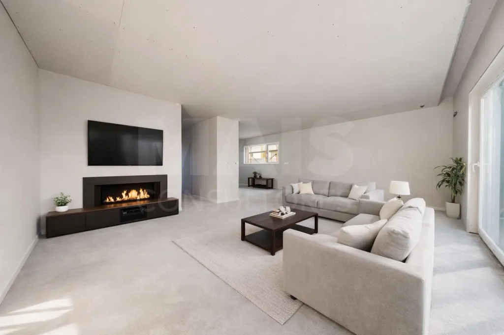 Moradia T4 com Garagem Logradouro e Jardim