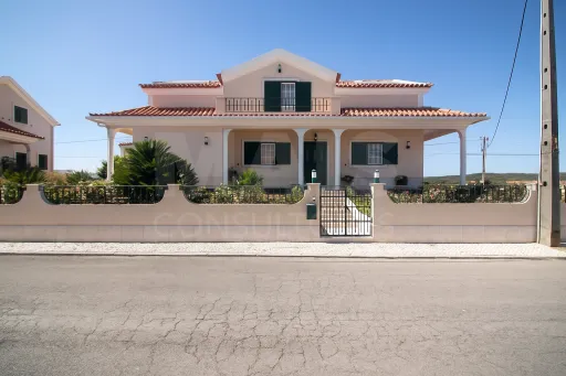 House in Casais Novos Alenquer.