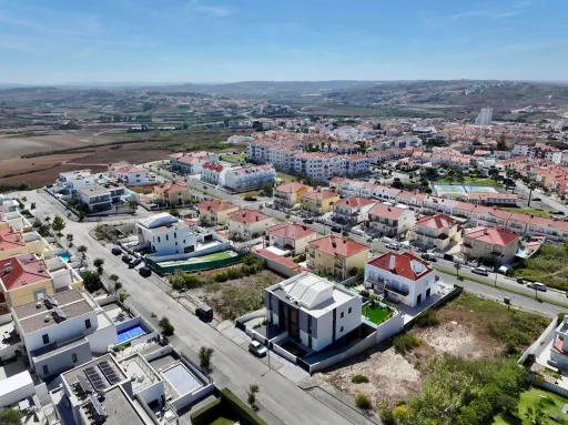 Lote Urbano | Praia da Areia Branca | 294 m²