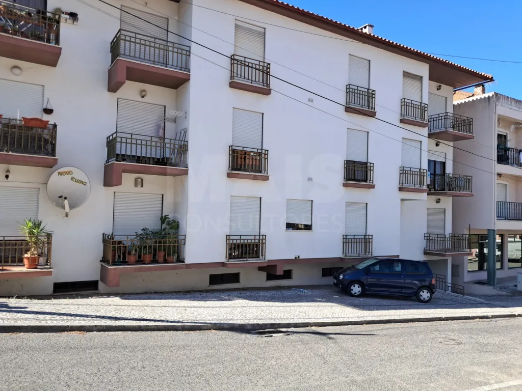 Apartamento T3 com garagem em Alcanena