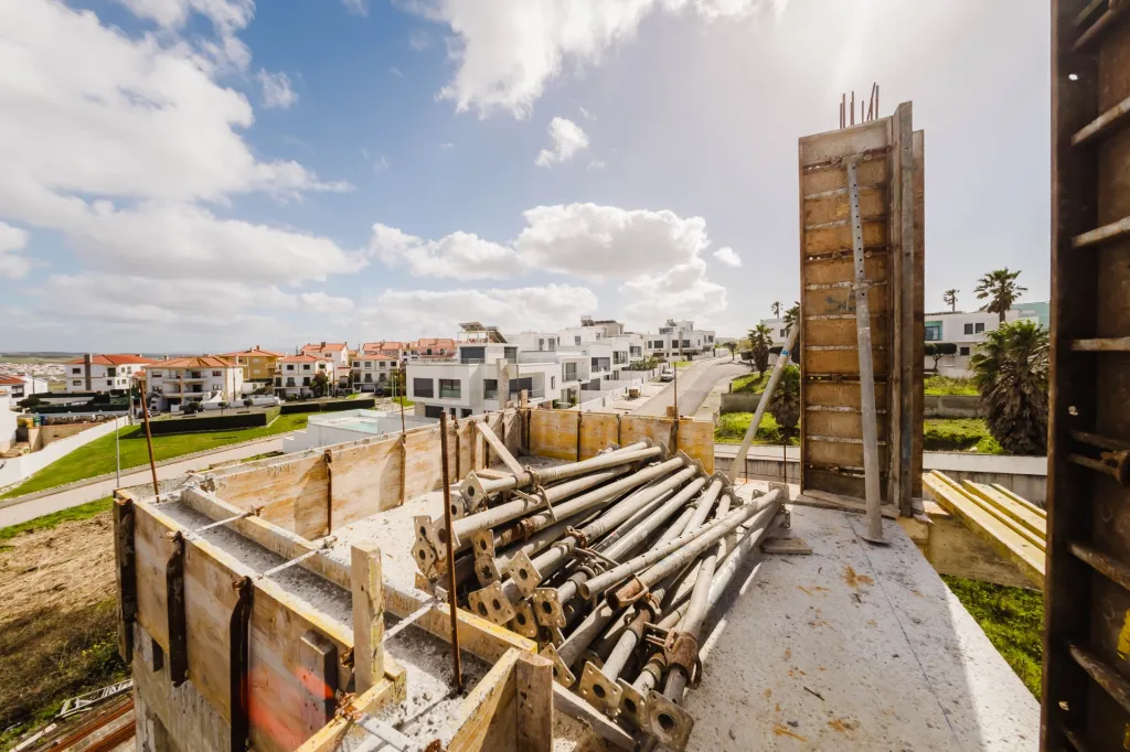 Moradia T3 em Construção com Vista Mar – Areia Branca, Lourinhã