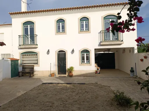 Moradia T4 em Alpiarça