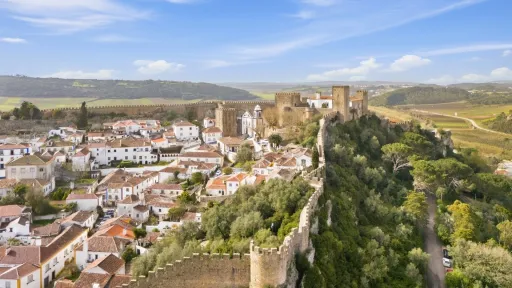 Antigo Convento com 26 quartos em Óbidos