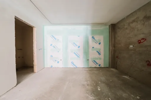 Moradia totalmente remodelada no coração de Peniche!