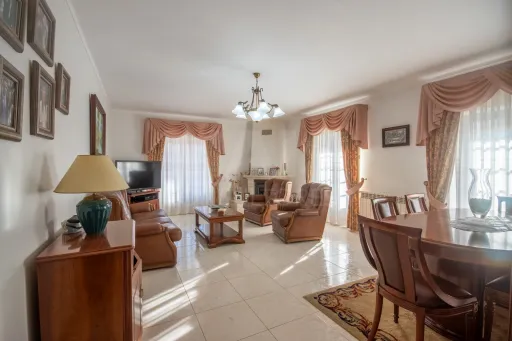 Moradia Térrea T7 em Atouguia da Baleia- Peniche