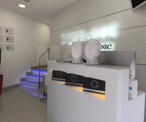Clínica de Medicina Estética em Saldanha com Garagem