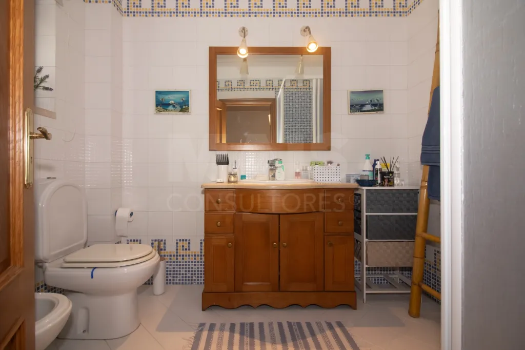 Apartamento T4 no Carregado