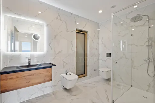Villas Mar – Moradia V3  com piscina e vista mar  a 150 metros da Praia -Fracao B