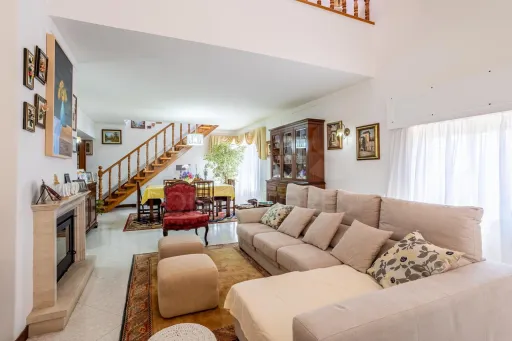 Penthouse T4 Duplex in Bairro do Rosário, Cascais