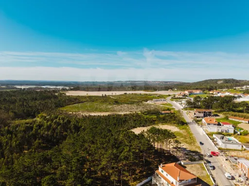 Terreno com Viabilidade para 7 Moradias | Salir do Porto