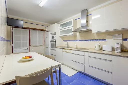 Apartamento T3 Duplex com Garagem em Peniche