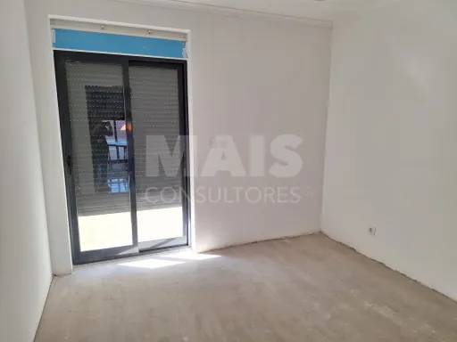 Refurbished 1-bedr. apartment in Benavente