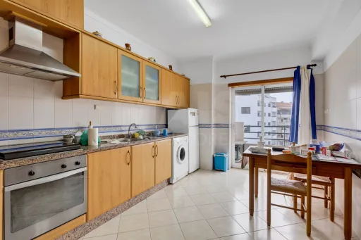 Apartamento T2  com Terraço, Garagem fechada e Arrecadação no Entroncamento