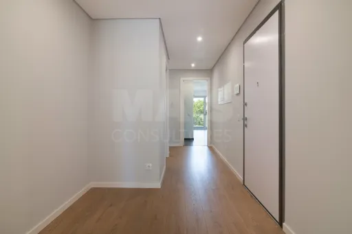 3-Bedroom Apartment at Quinta da Marianas
