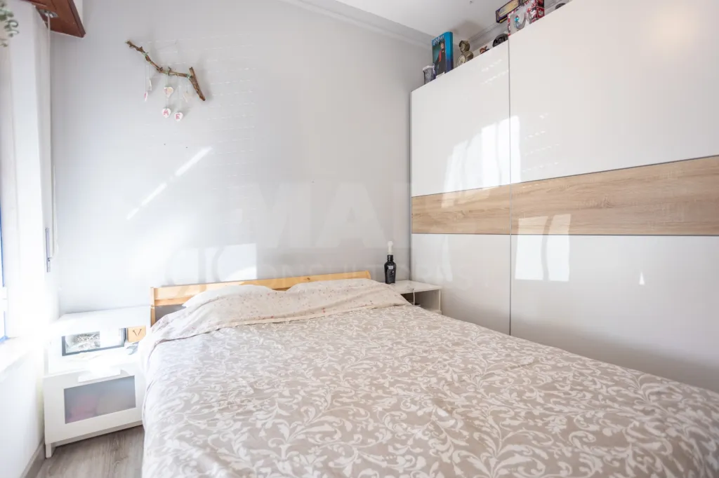 Apartamento T3 com arrecadação em Samora Correia