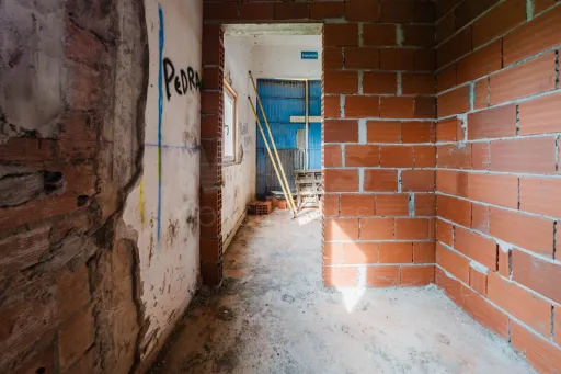 Unidade com Licença Industrial + Projeto Prévio para Hospedagem | 5.390 m² | Ferrel