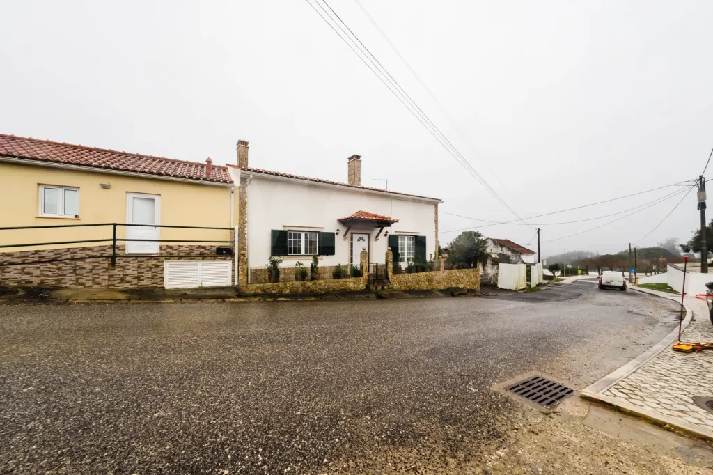 Moradia T2 + 3 a 5 minutos do Castelo de Óbidos