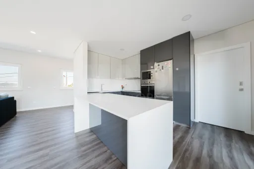 Moradia T3 Moderna, Térrea com Espaço Exterior | Olho Marinho, Óbidos