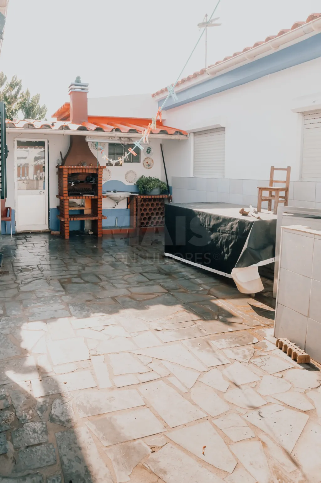 Moradia T3 com Anexo T1 e Garagem