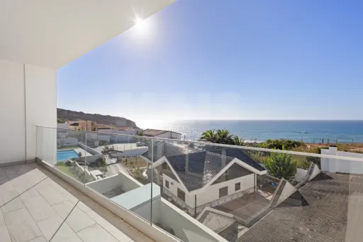 Villas Mar – Moradia V3  com piscina e vista mar  a 150 metros da Praia -Fracao B