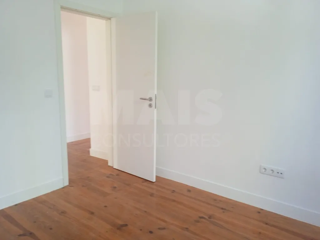 2-Bedroom Apartment