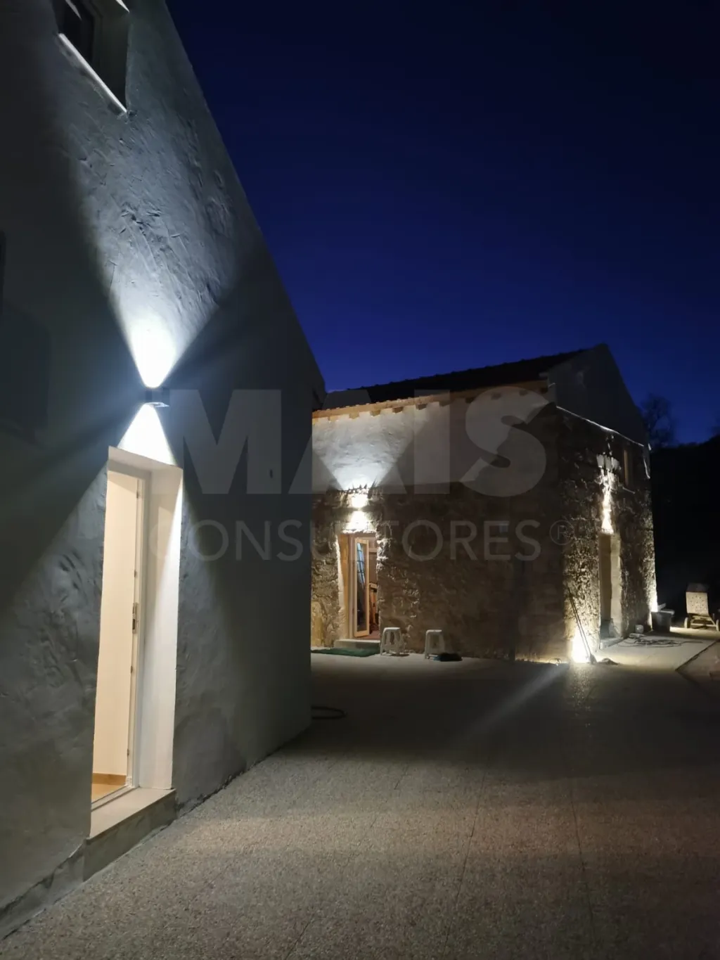 Moradia T2 + Anexo c/ T1, Logradouro e Piscina!