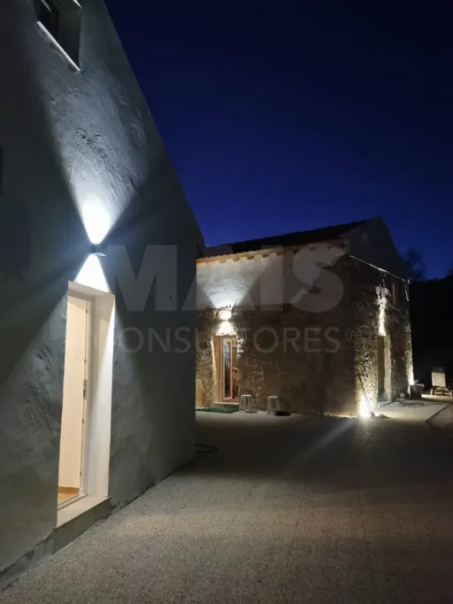 Moradia T2 + Anexo c/ T1, Logradouro e Piscina!