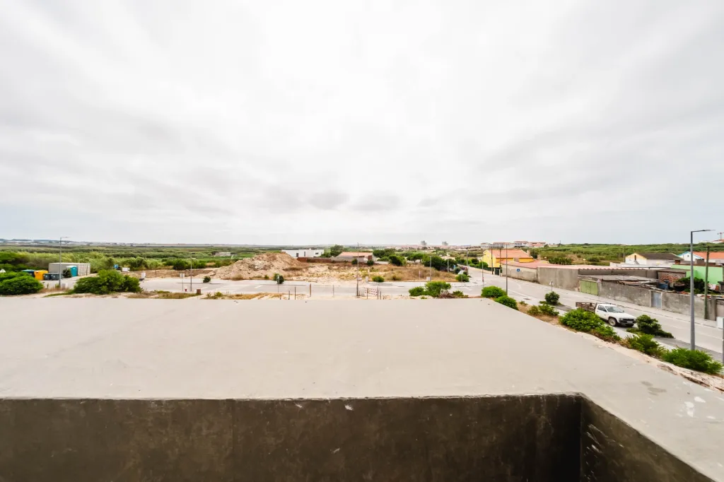 Modern New 3 Bedroom Villa with Pool in Ferrel