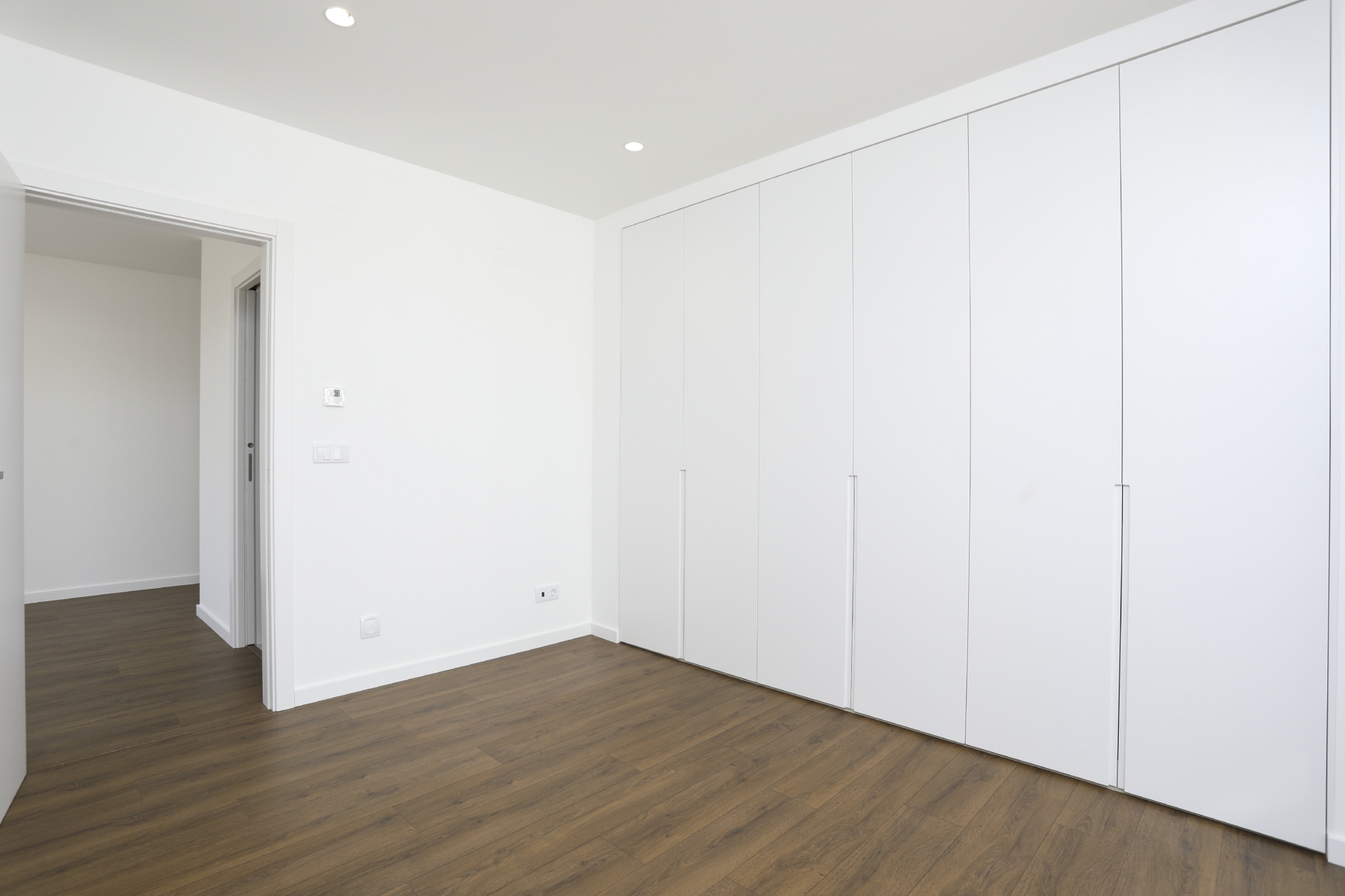 Moradia Térrea T3, linhas modernas, condomínio fechado Vilas da Lezíria (novo), Samora Correia