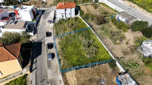 Terreno Urbano em Alhandra