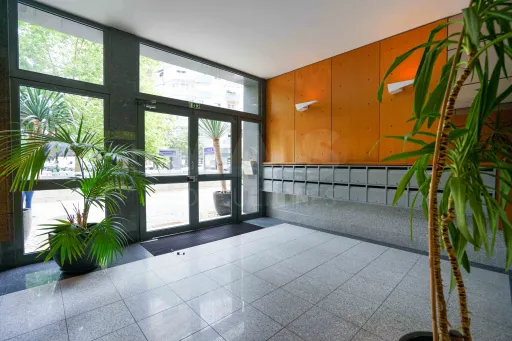 4 bedrooms in Lumiar - 18th century tiles - balconies and garage