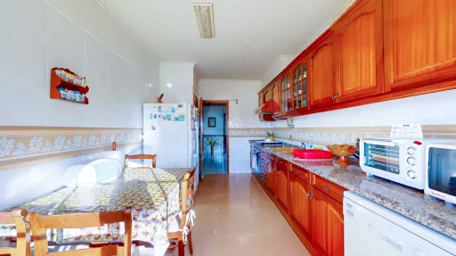 Apartamento T3 Prior Velho