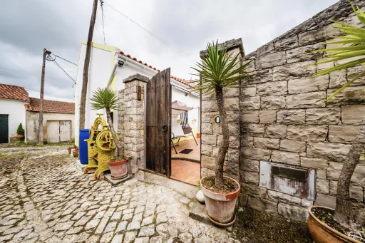 1 + 1 bedroom villa a few minutes from Óbidos