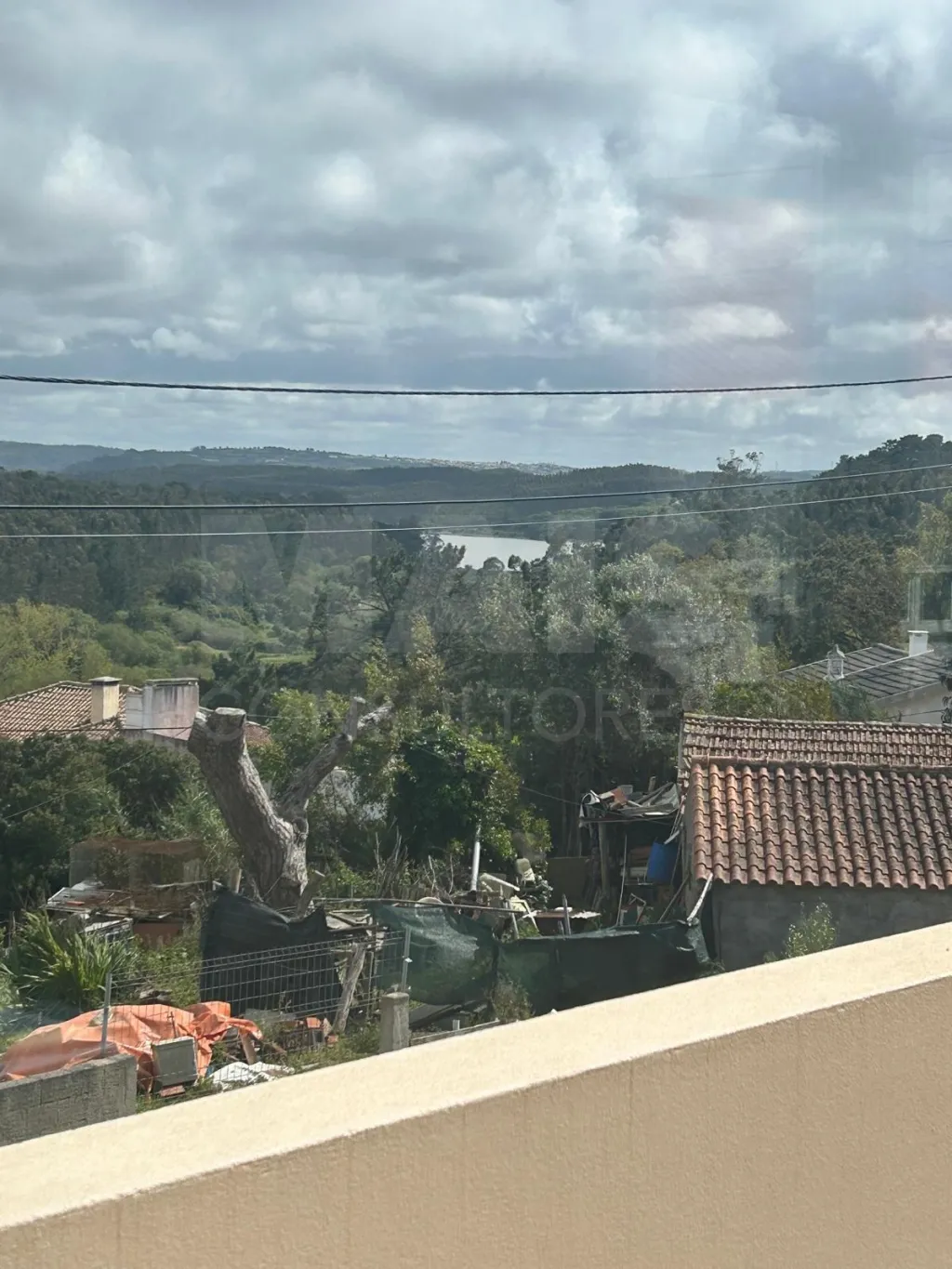 Moradia T3 de Requinte e Qualidade com Terreno no Nadadouro