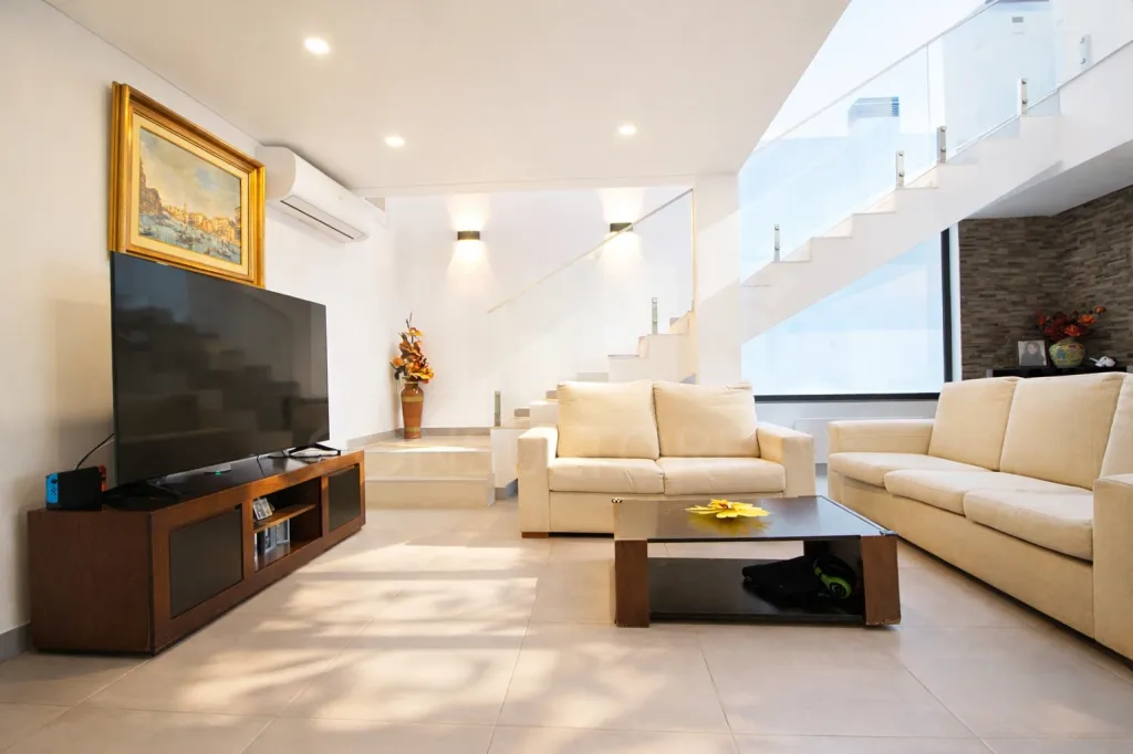 Moradia T5 de Luxo com Piscina